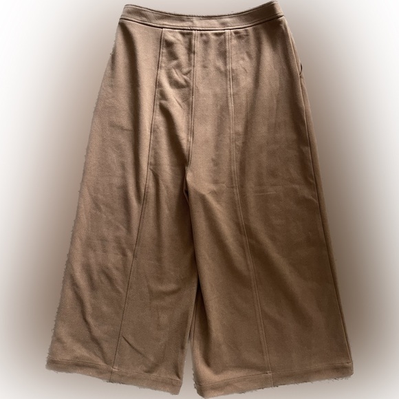 Oak & Fort Wide Leg Cropped Pants - Picture 4 of 7